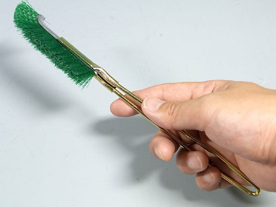 Brush (nylon)